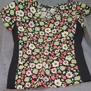 Cassandra O Multicolor Floral Scrub Top Sz SM